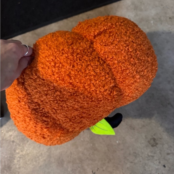 Pumpkin Pillow - Picture 4 of 4